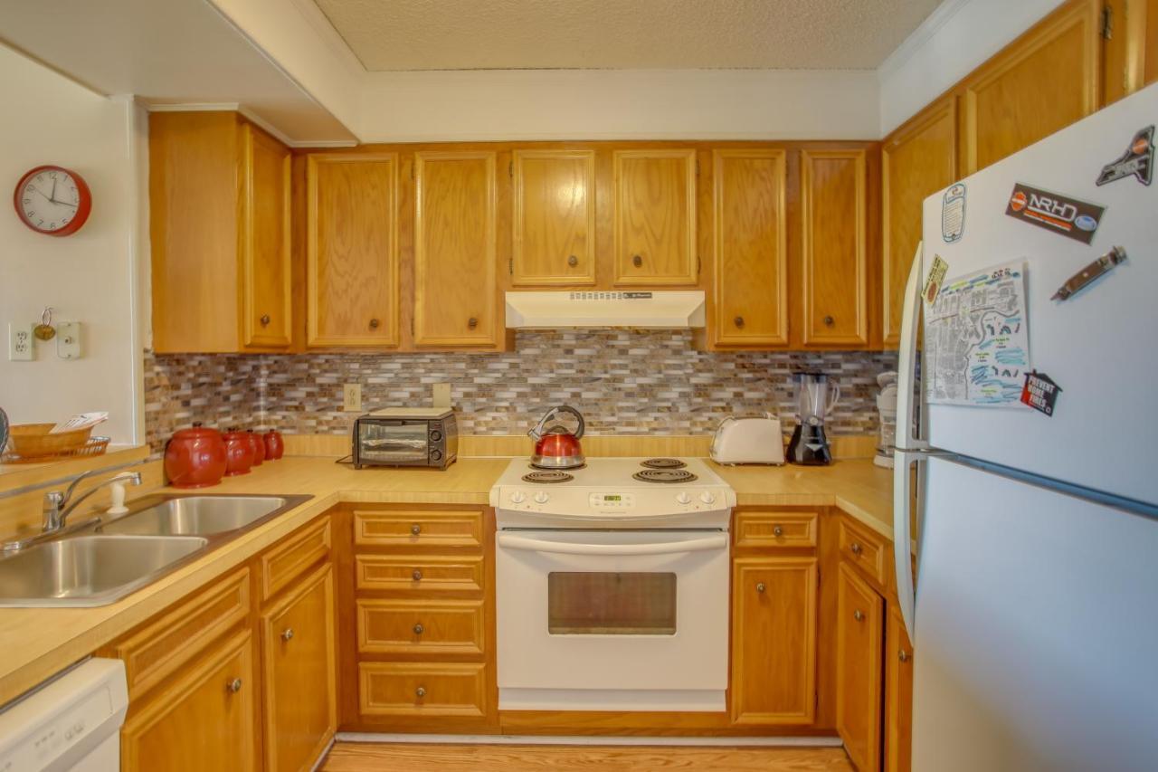 Myrtle Beach Condo With Screened Deck Walk To Beach Εξωτερικό φωτογραφία