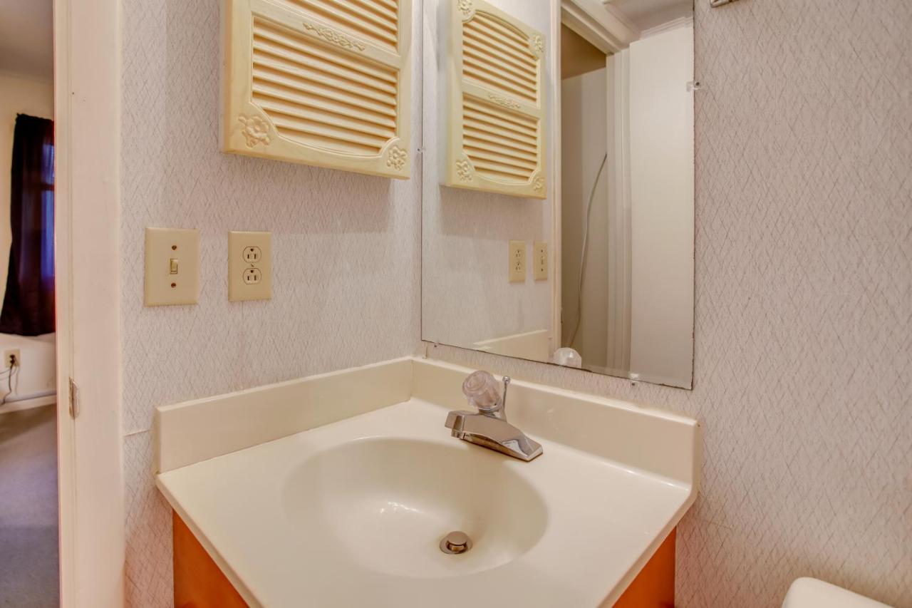 Myrtle Beach Condo With Screened Deck Walk To Beach Εξωτερικό φωτογραφία